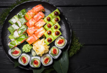 Роллы с доставкой в Москве: вкусно, быстро и удобно